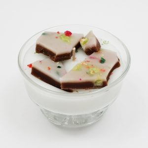 Peppermint Bark Christmas Candle